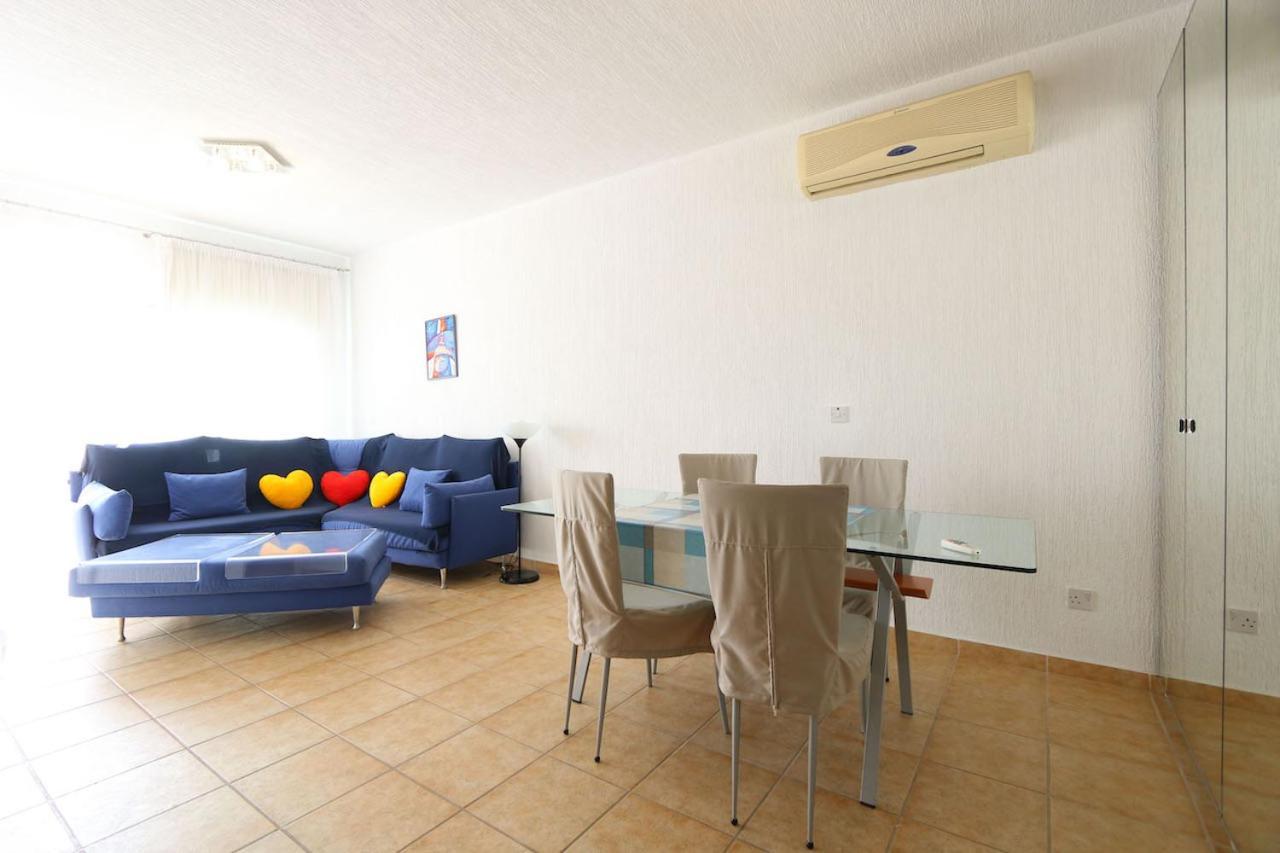 Ferienwohnung Limnaria Gardens B Paphos Exterior foto